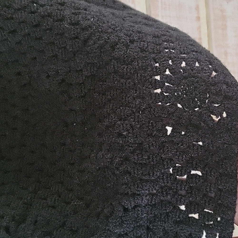 NWT knitted/crocheted crop top - Picture 5 of 6